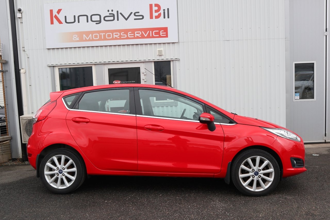 Ford Fiesta 2016, bild 2/10