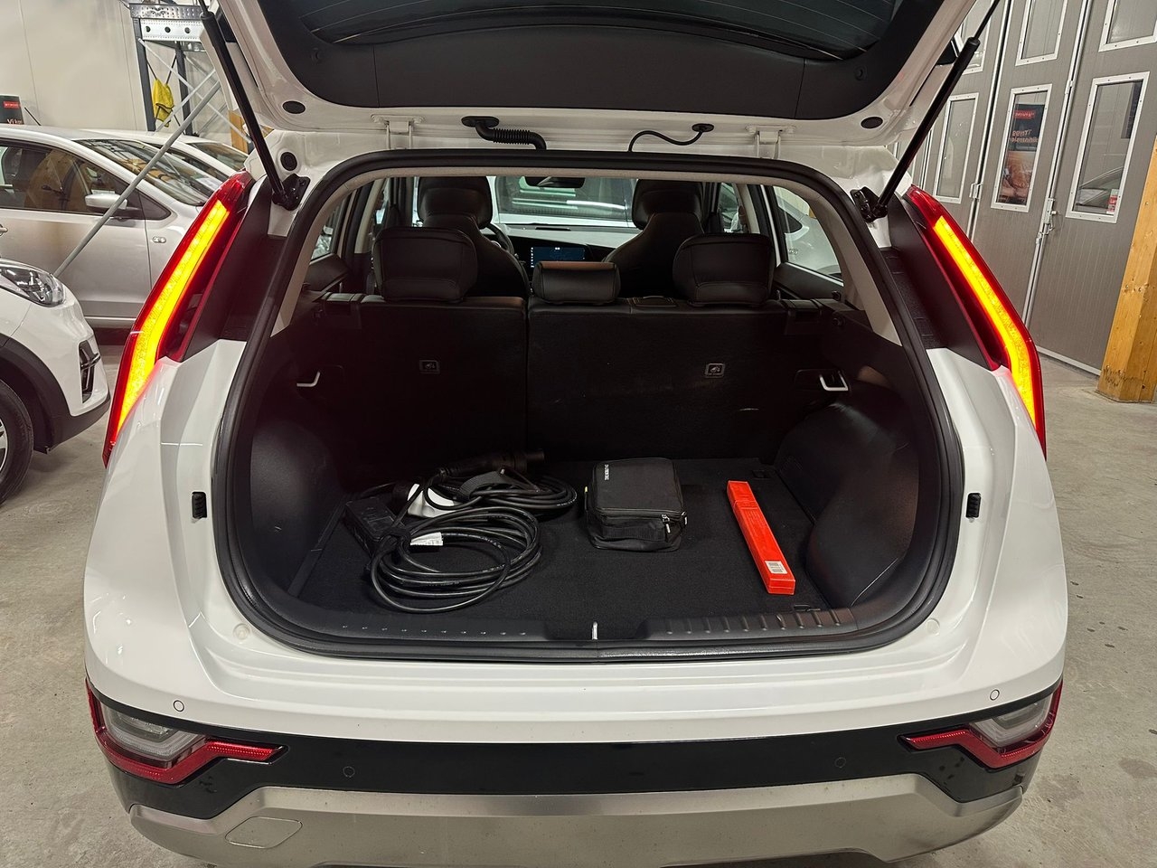 Kia Niro Plug-In-Hybrid DCT ADVANCE EU6 2024, bild 7/10