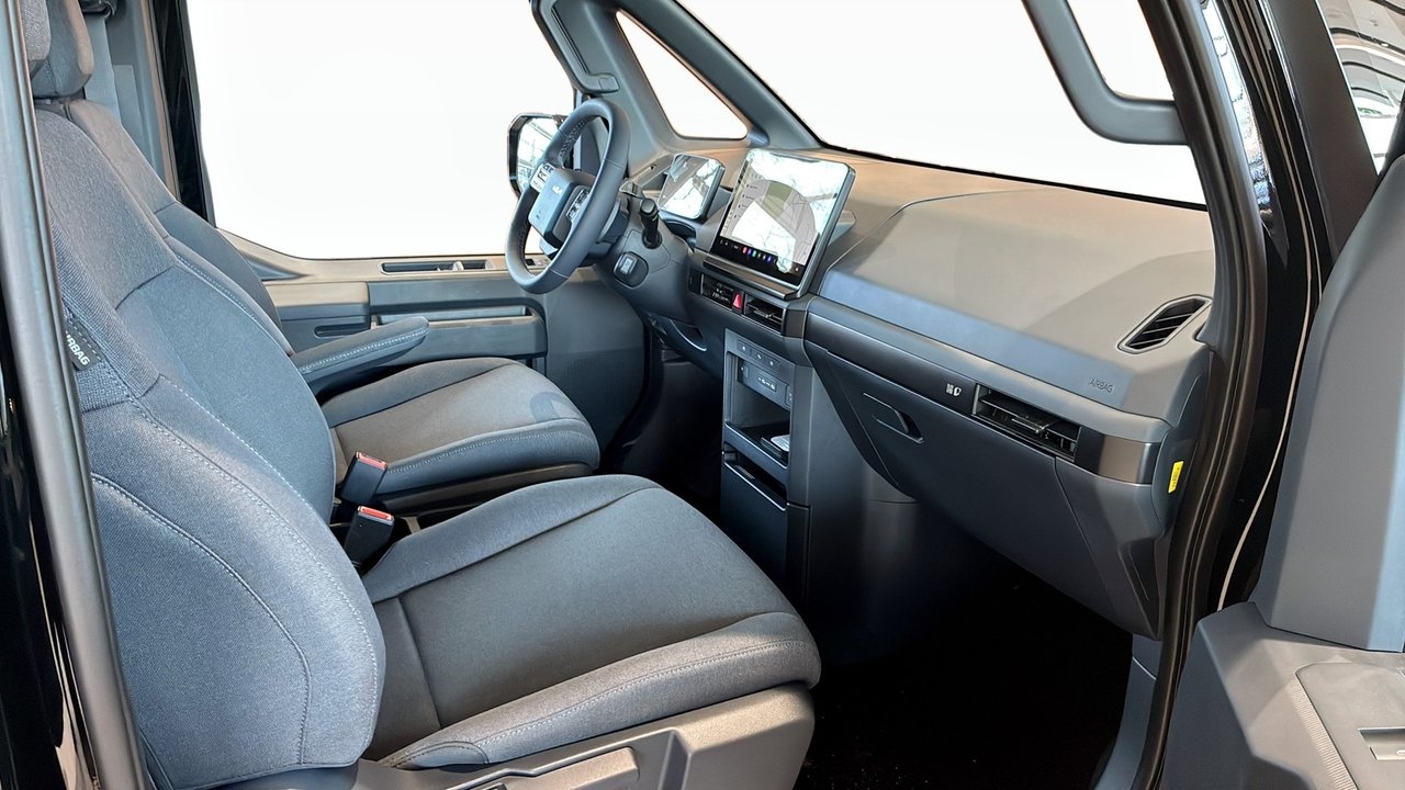 Kia PV5 PLUS LONG RANGE 4DÖRRAR 2026, bild 3/10