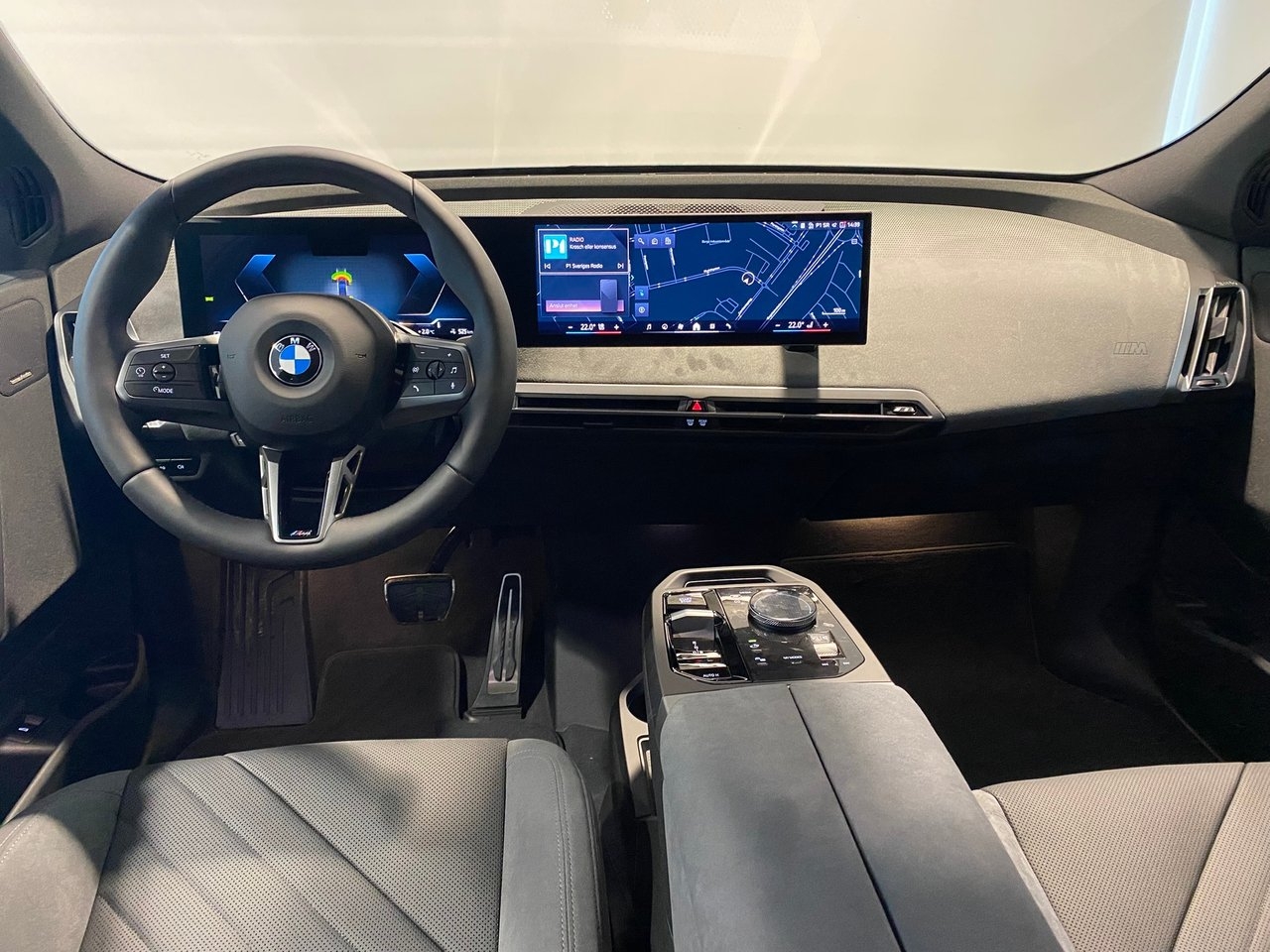 BMW iX xDrive60 M-Sport 2026, bild 3/14