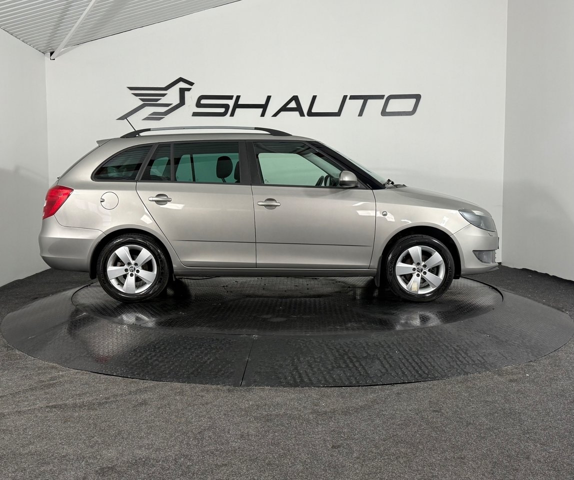 Skoda Fabia Kombi 1.2 TSI Ambition 2014, bild 4/10