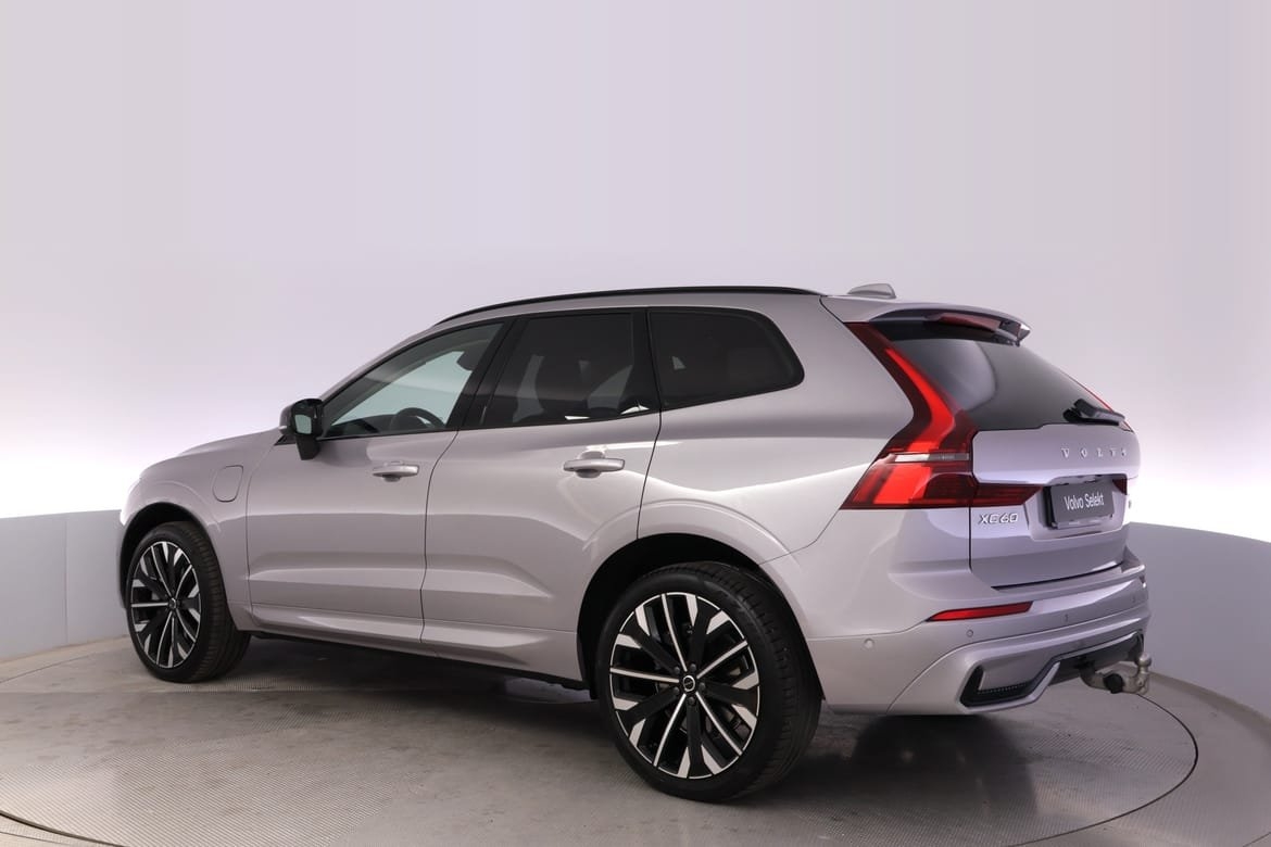 Volvo XC60 T6 Plus Dark Nordic Edition 2026, bild 3/38