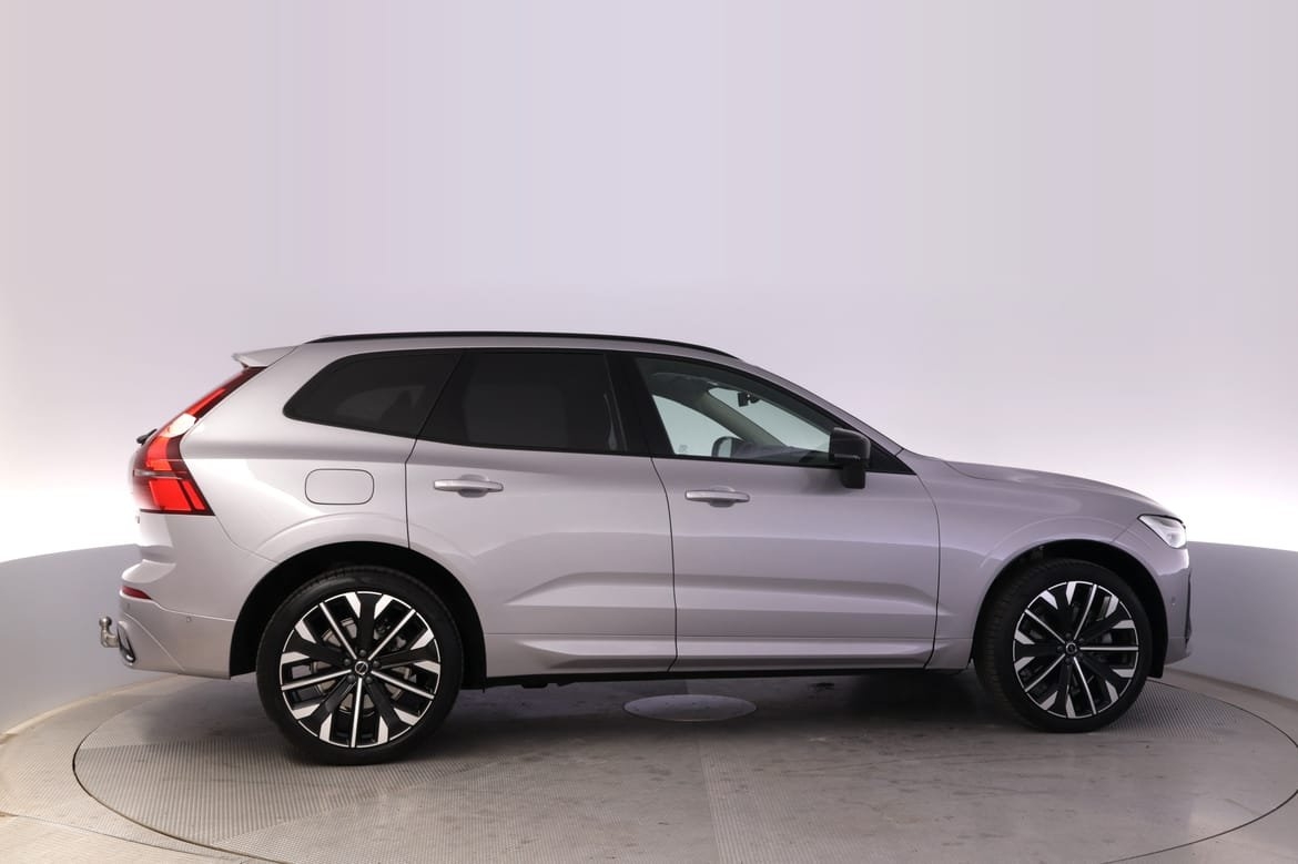 Volvo XC60 T6 Plus Dark Nordic Edition 2026, bild 5/38