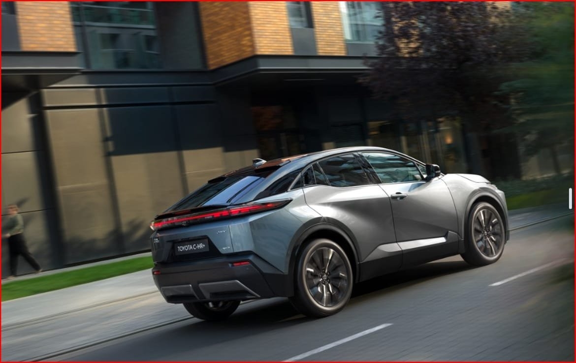 Toyota C-HR ACTIVE AWD 20" 2026, bild 2/2