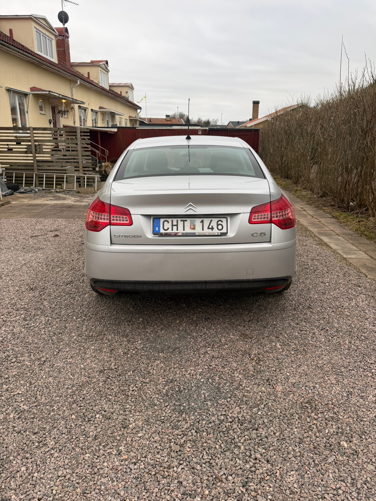Citroen C5 Sedan 2.0 HDiF Manuell 2008, kuva 4/9