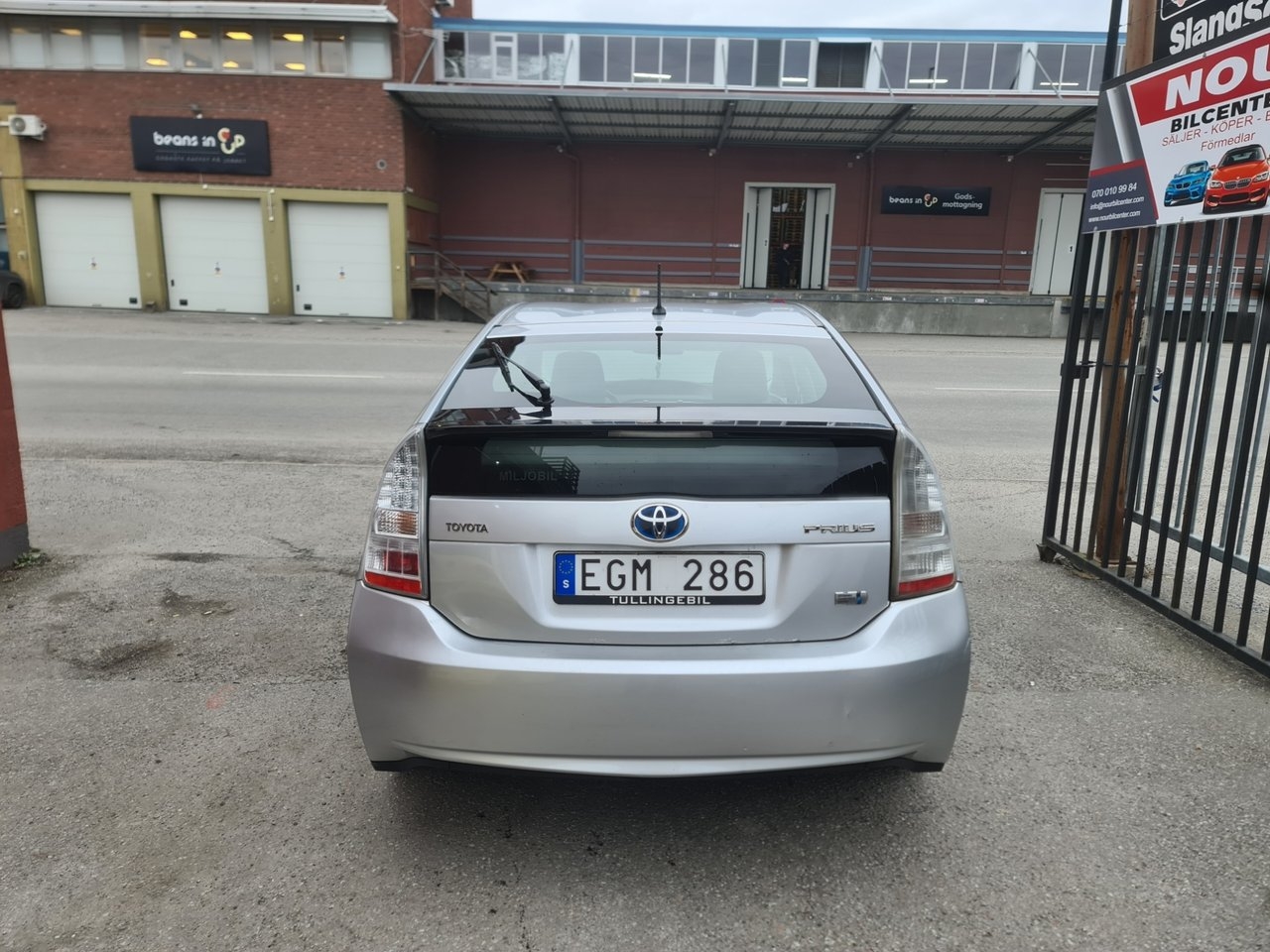 Toyota Prius Hybrid CVT Euro 5 2010, bild 5/10