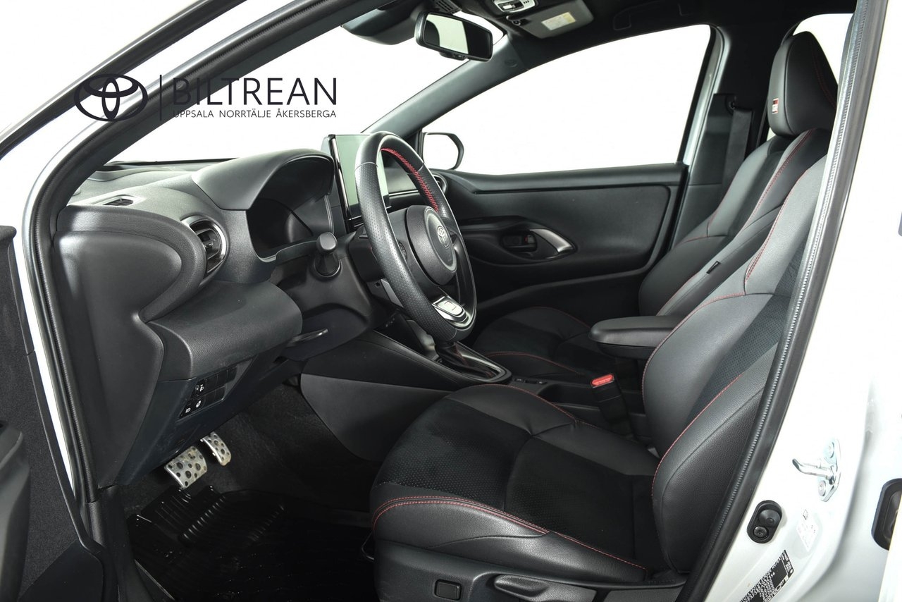 Toyota Yaris 2025, bild 6/10
