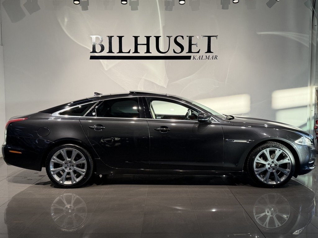 Jaguar XJ 3.0 V6 AWD 2013, kuva 2/10