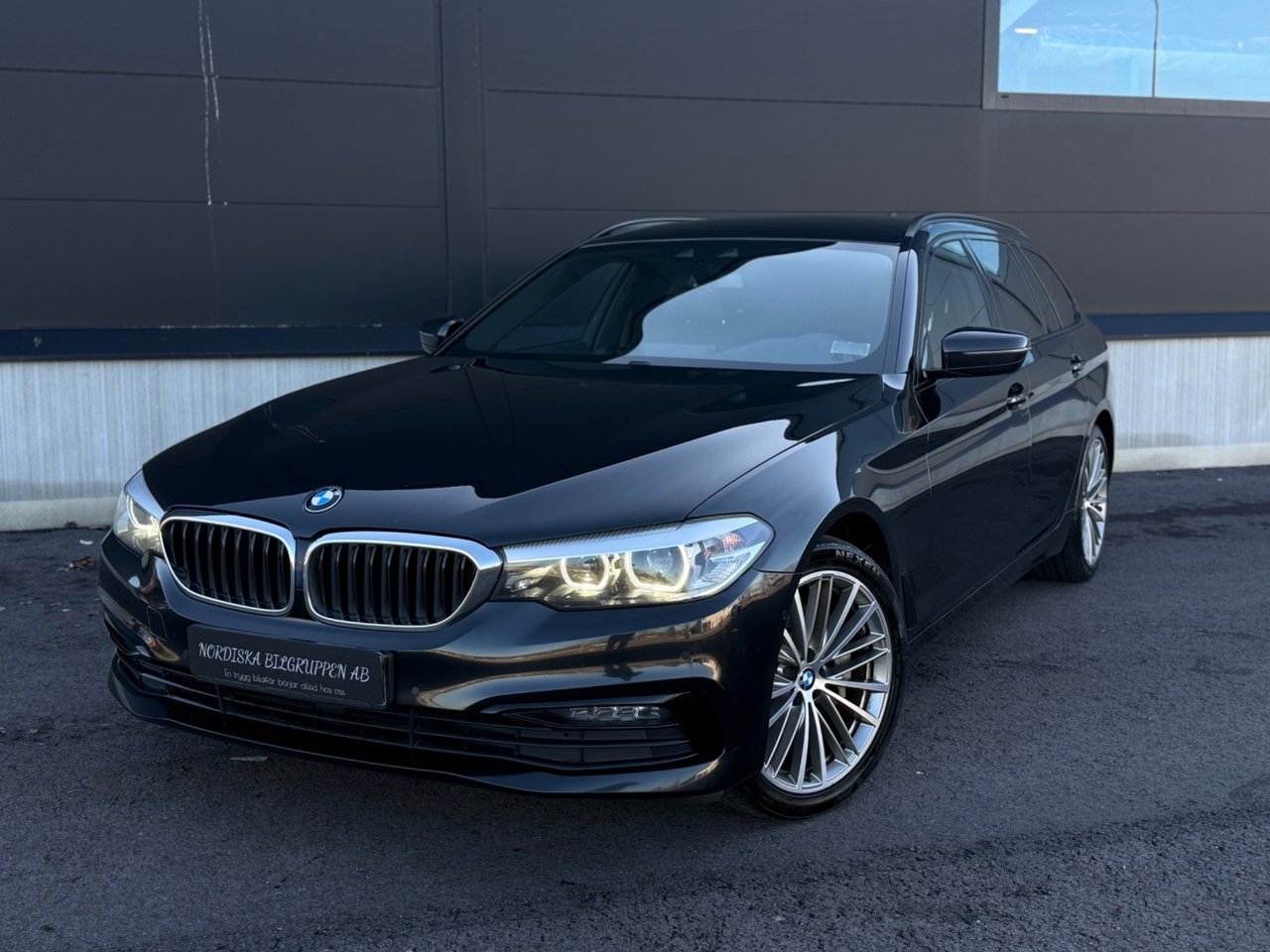 BMW 530