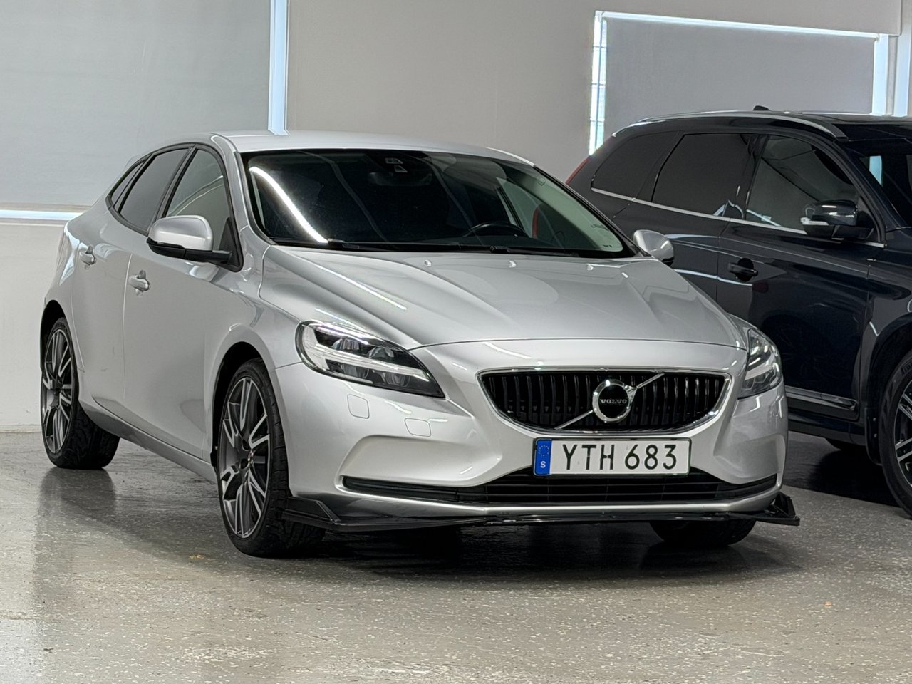 Volvo V40 2018, bild 4/27