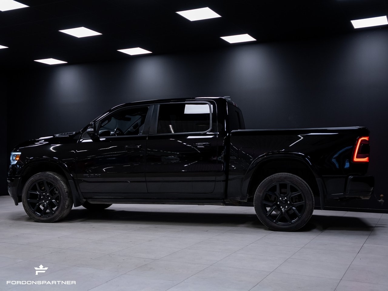 Dodge RAM 1500 2022, kuva 3/10