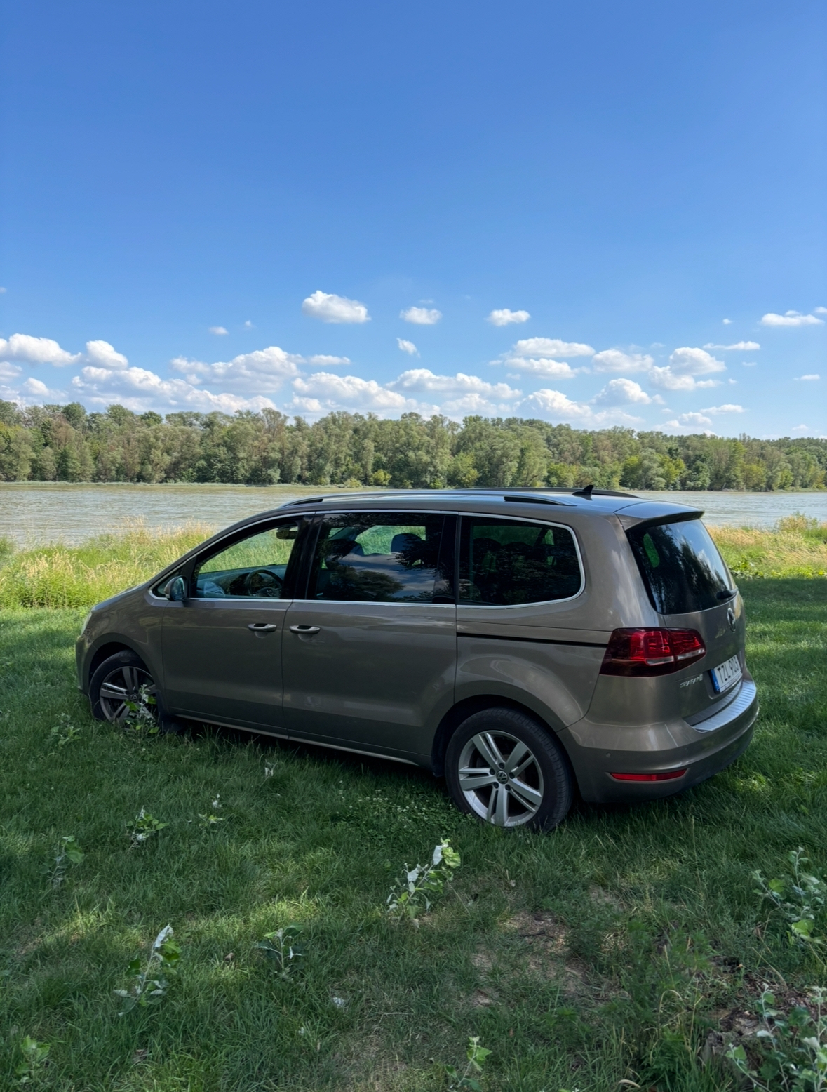 Volkswagen Sharan 2018, bild 2/10