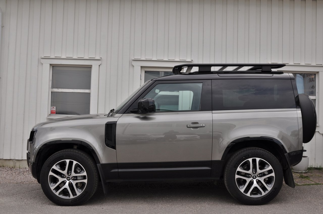 Land Rover Defender 2025, photo 3/10