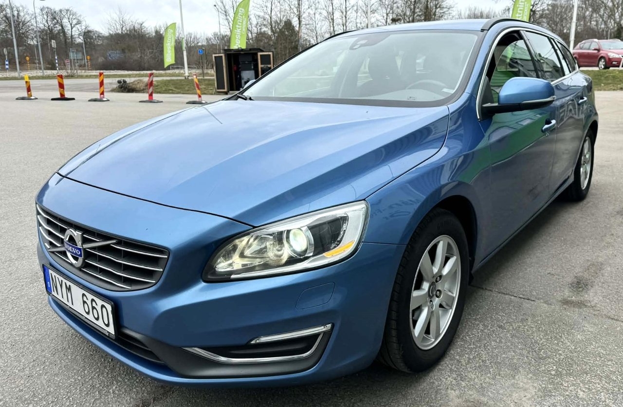Volvo V60 2014, kuva 2/27