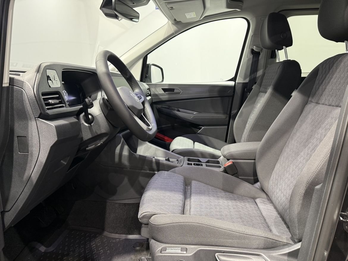 Volkswagen Caddy Maxi 2026, photo 6/10