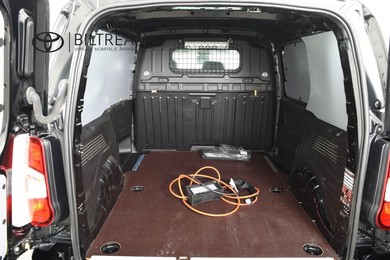 Toyota Proace City 2023, bild 7/10