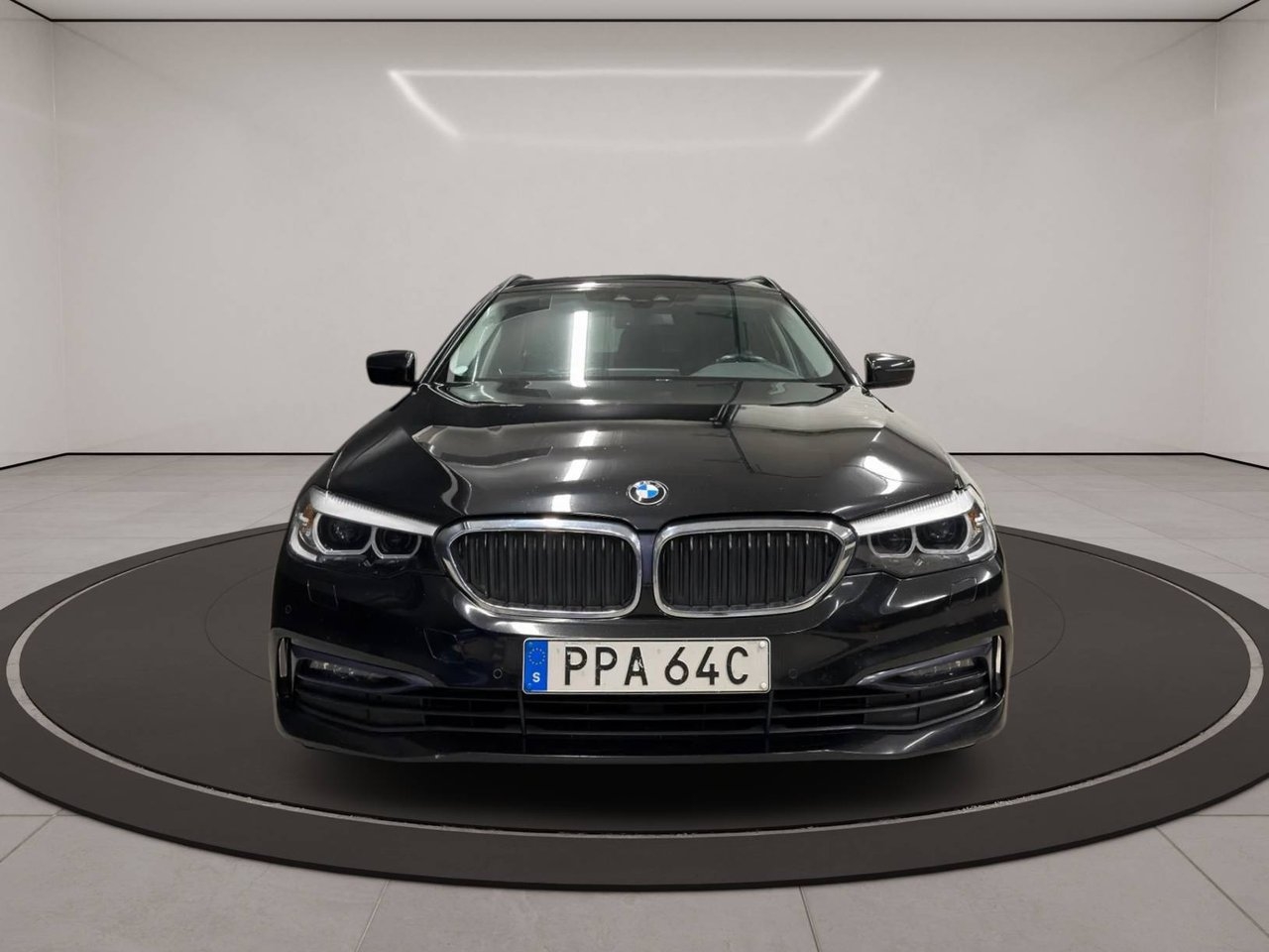 BMW 520 2019, bild 5/10