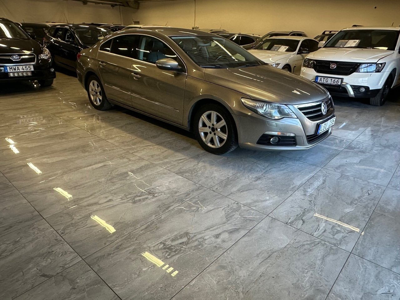 Volkswagen Passat CC 2011, bild 2/10
