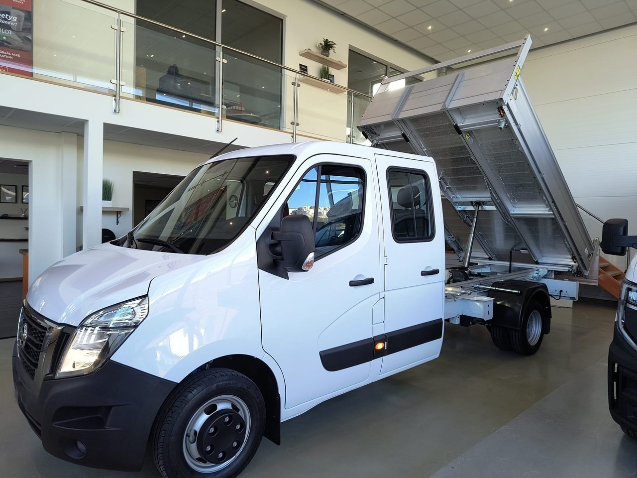 Nissan Interstar