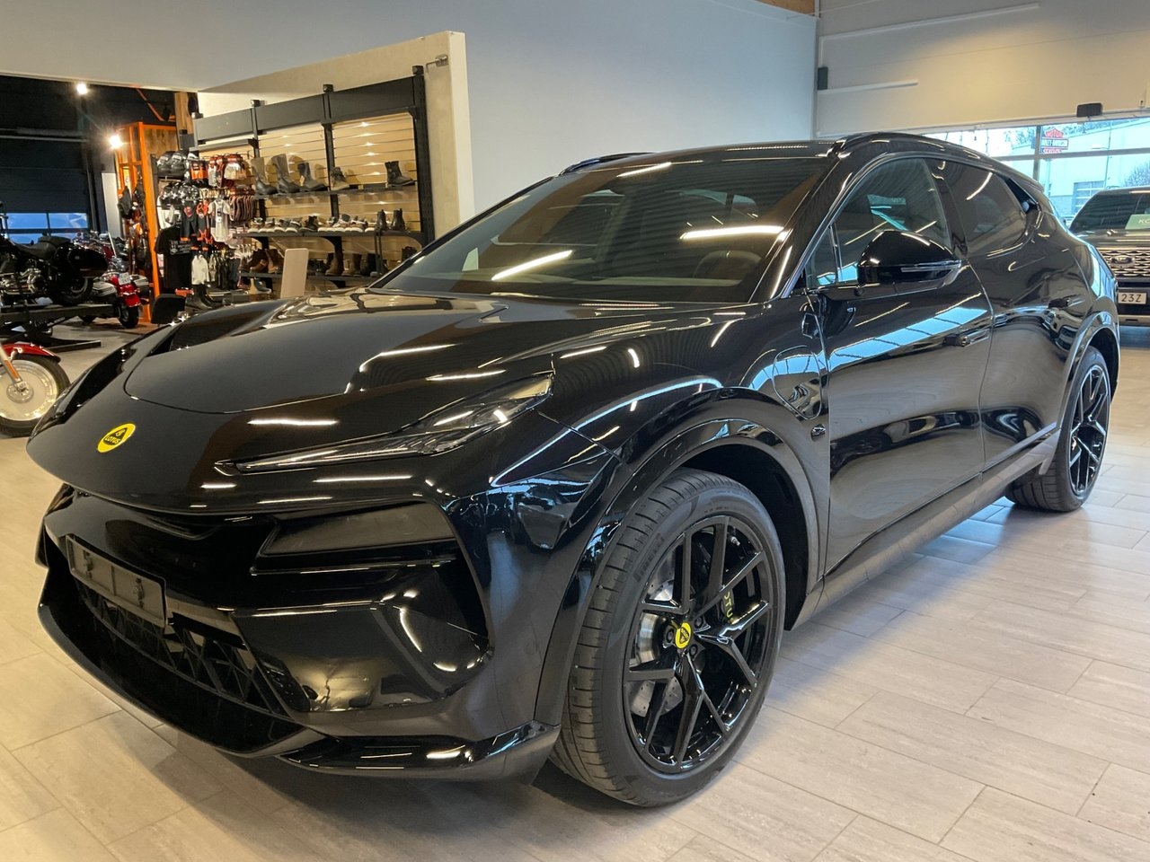 Lotus Eletre