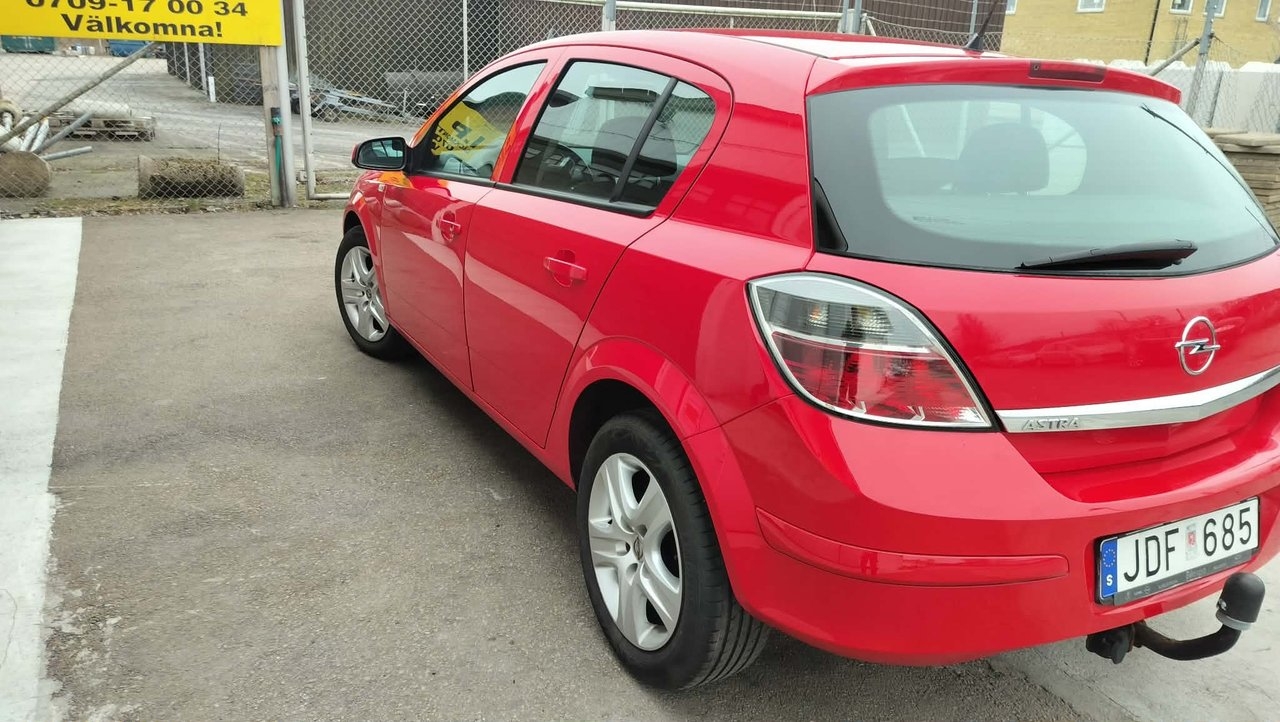 Opel Astra 1.6 ECOTEC Euro 4 2009, bild 5/13
