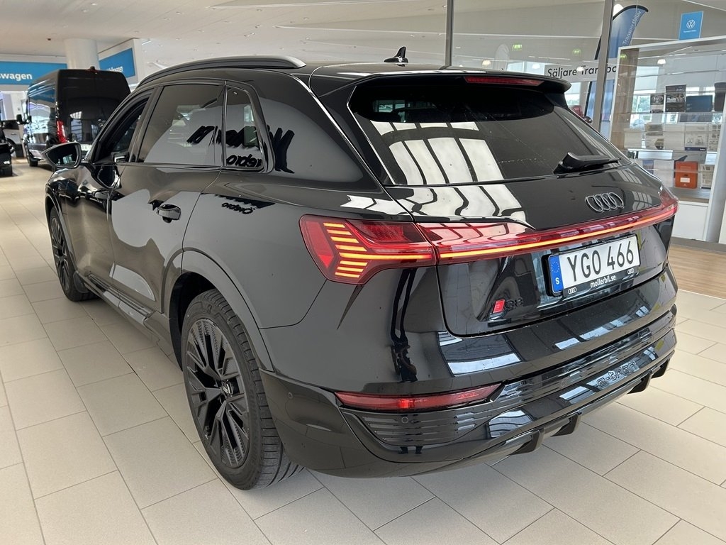 Audi Q8 e-tron 2024, photo 7/25