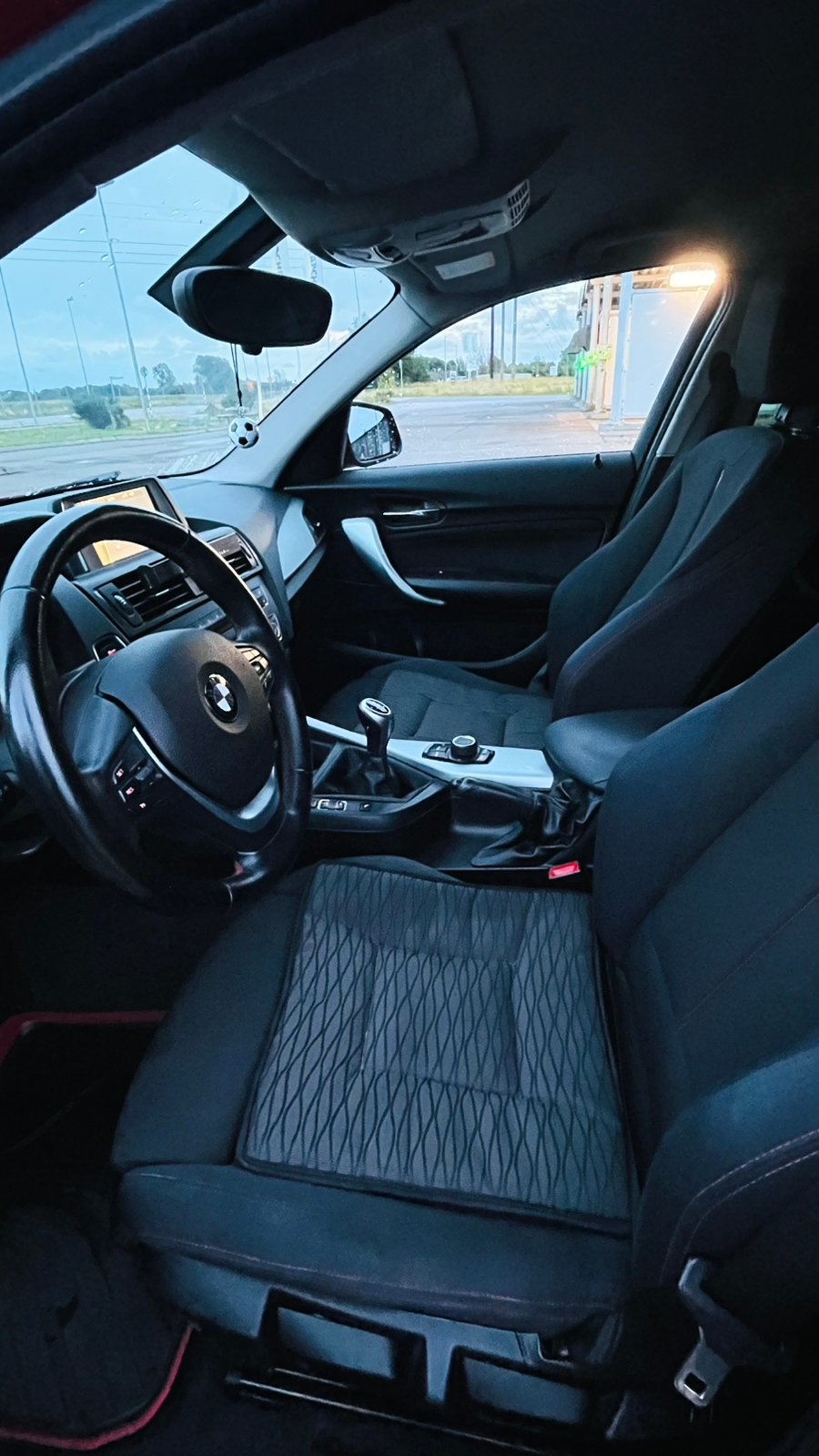 BMW 118 2013, kuva 7/16