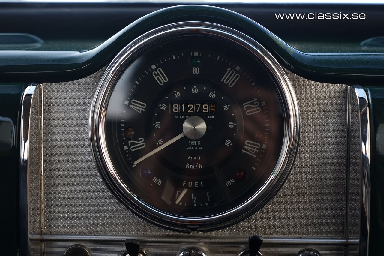 Morris Traveller Cooper S motor 1971, bild 4/10