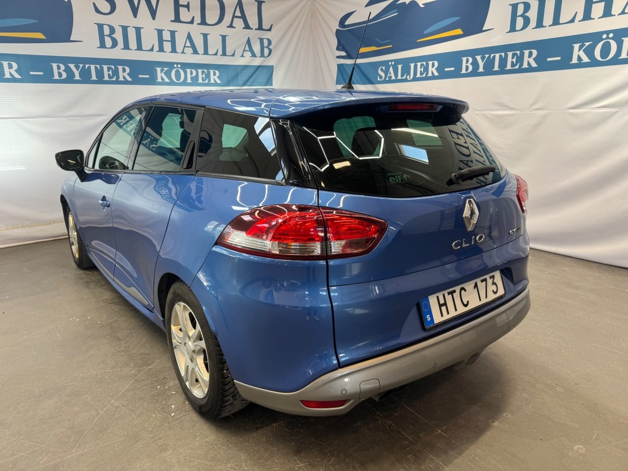 Renault Clio Sport Tourer 1.2TCe EDC GT 2015, bild 6/24