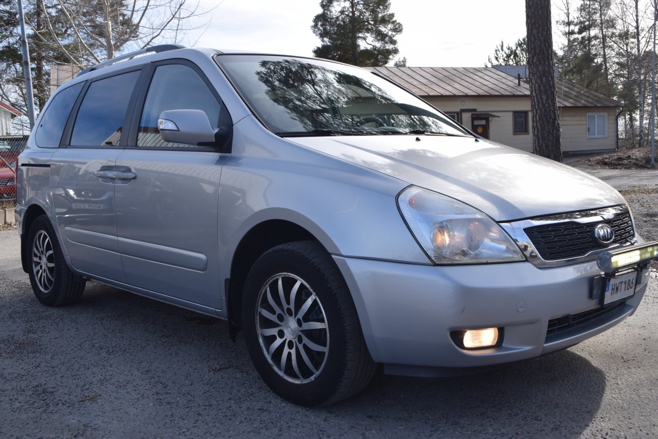 Kia Carnival 2011, bild 3/10