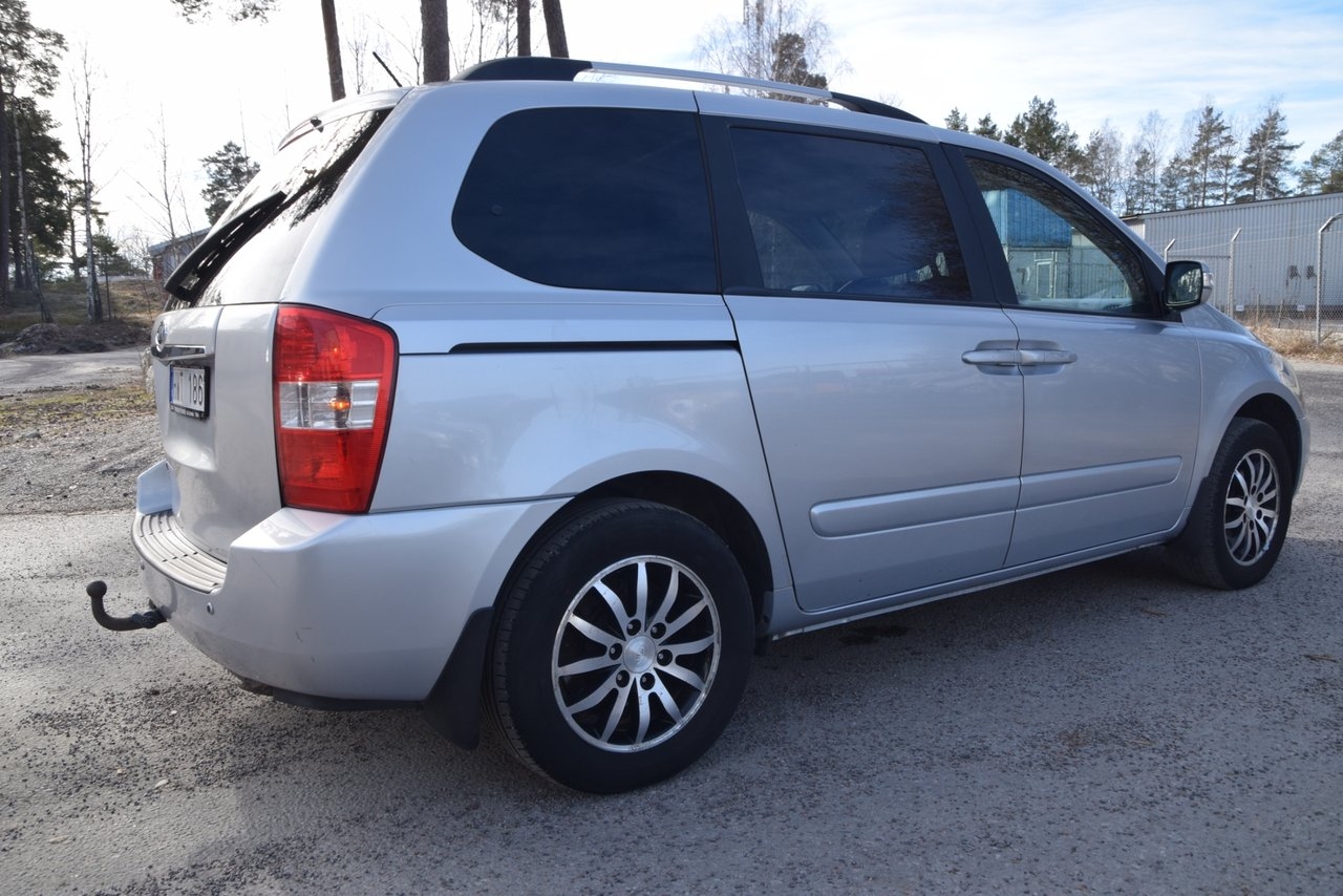 Kia Carnival 2011, bild 5/10
