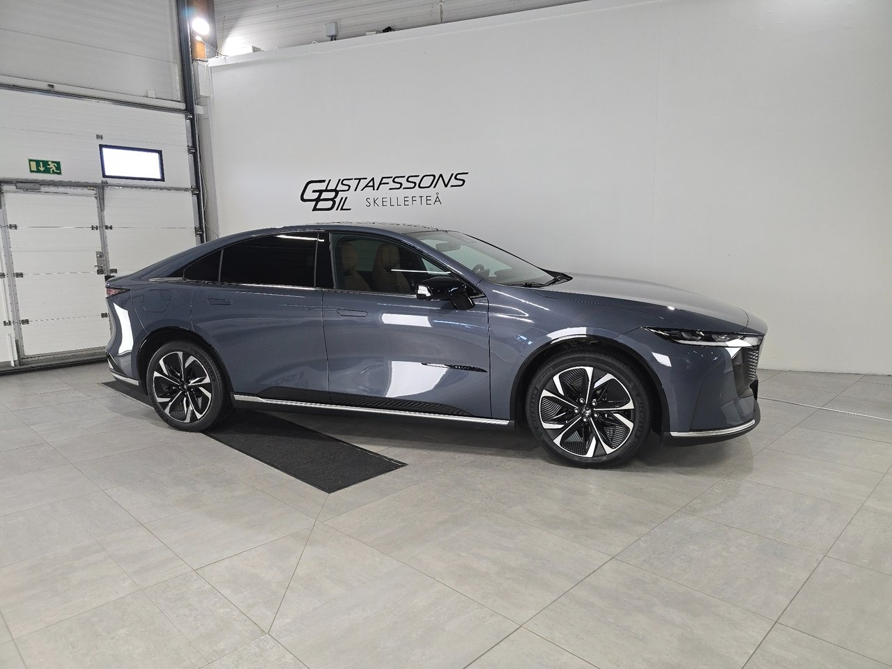Mazda 6e
