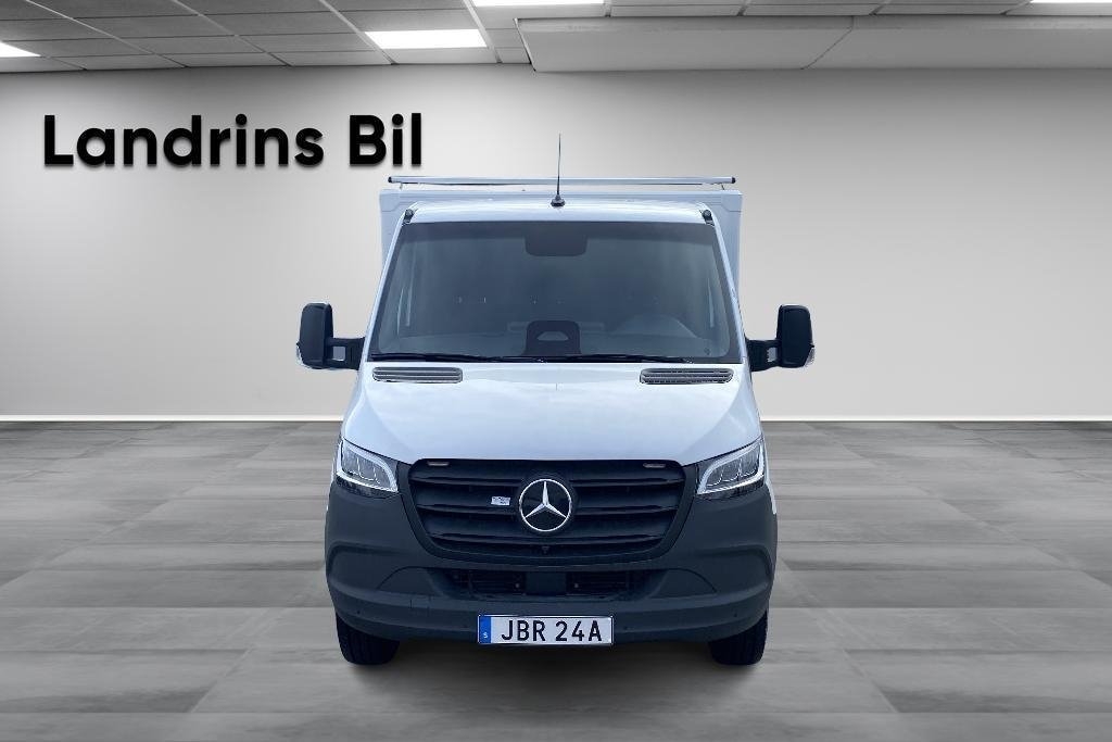 Mercedes-Benz eSprinter 2026, photo 2/10