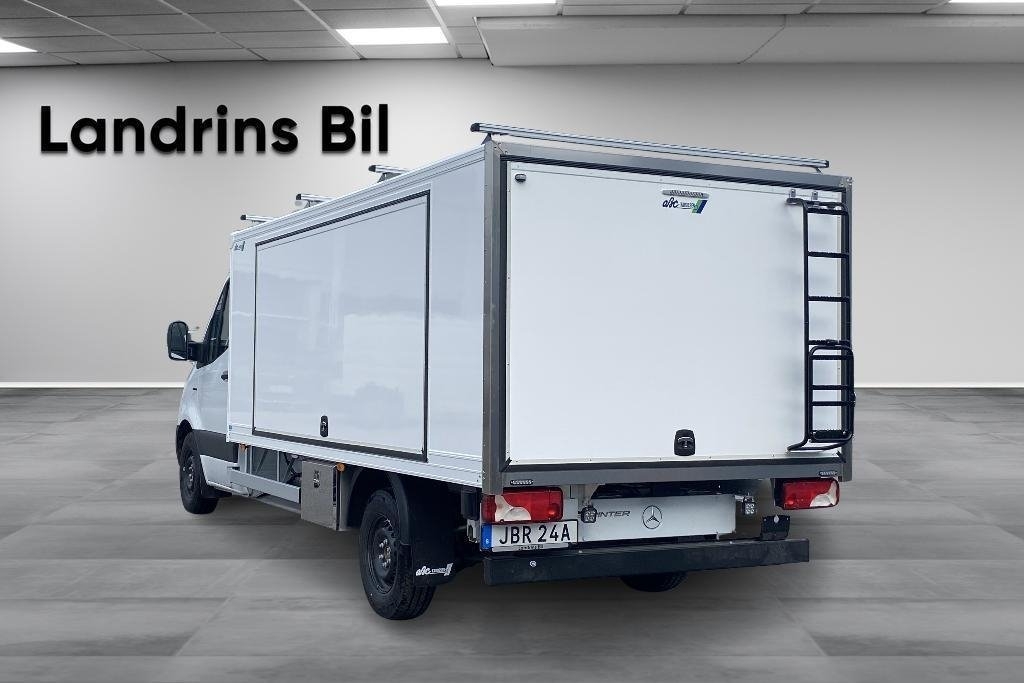 Mercedes-Benz eSprinter 2026, photo 6/10