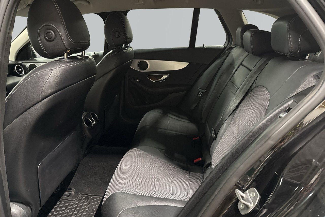 Mercedes-Benz C 2018, photo 6/6