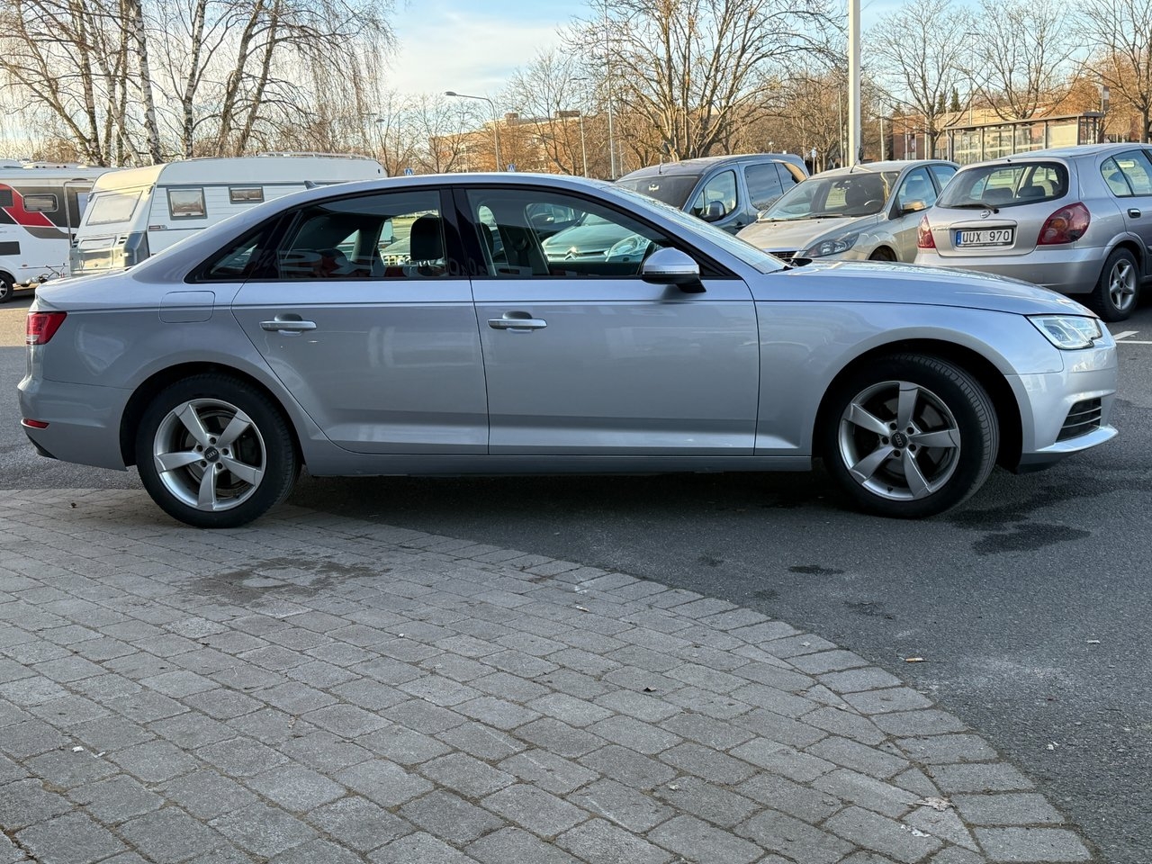 Audi A4 2016, bild 3/15