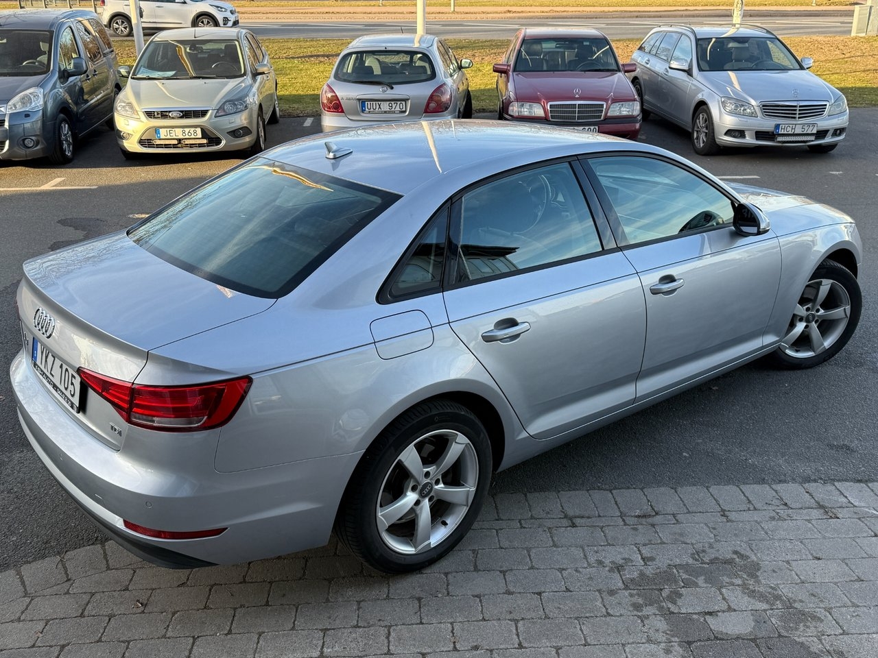 Audi A4 2016, bild 4/15
