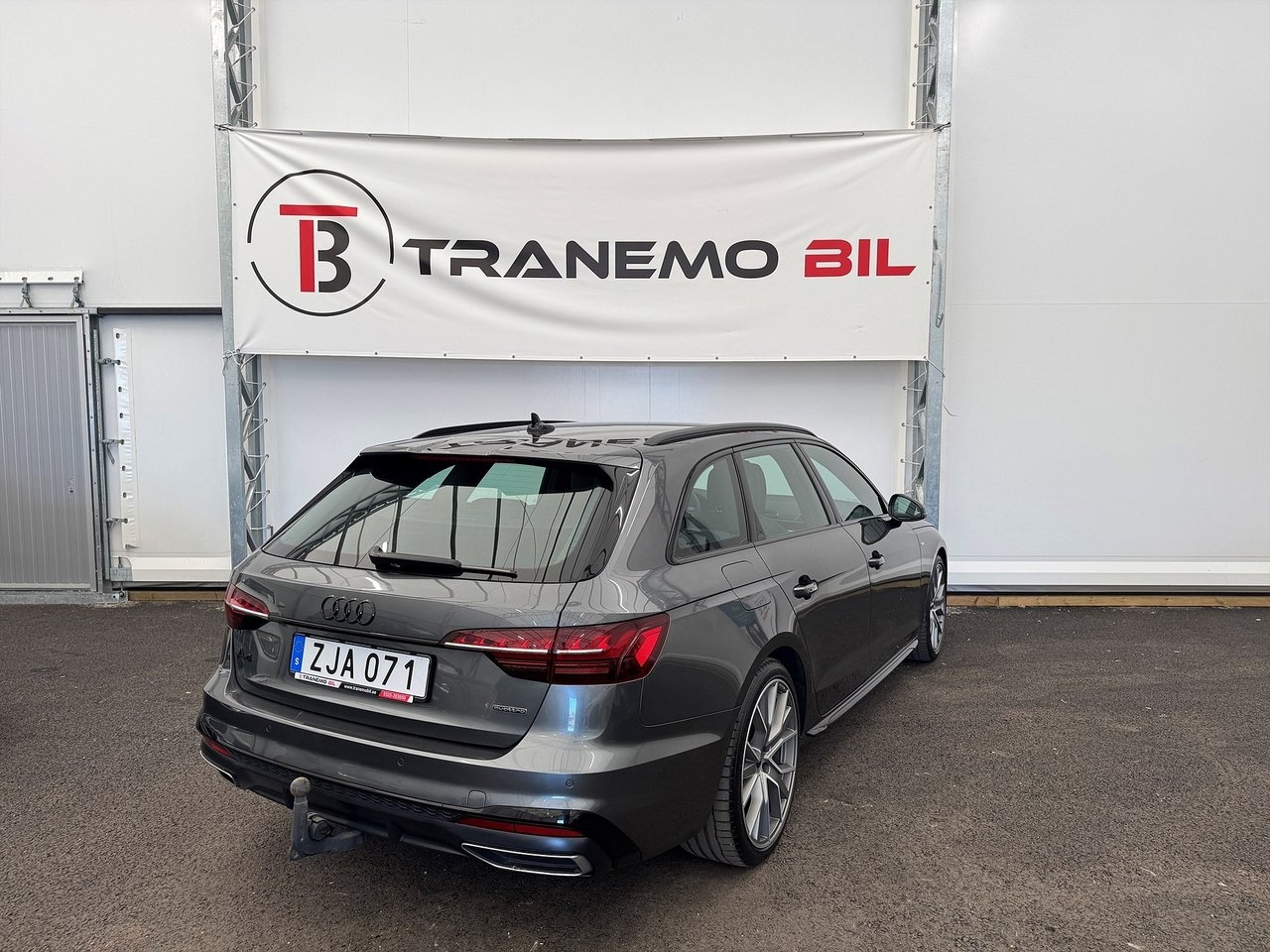 Audi A4 2023, bild 5/33