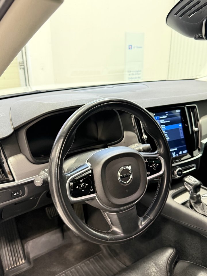Volvo V90 Cross Country Inscription Pro 2019, kuva 7/8