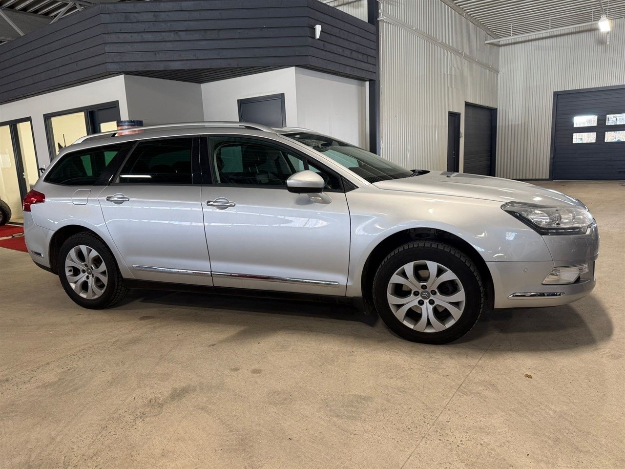 Citroen C5 Tourer 2.0 HDi Aut Drag 163hk 2010, bild 7/8