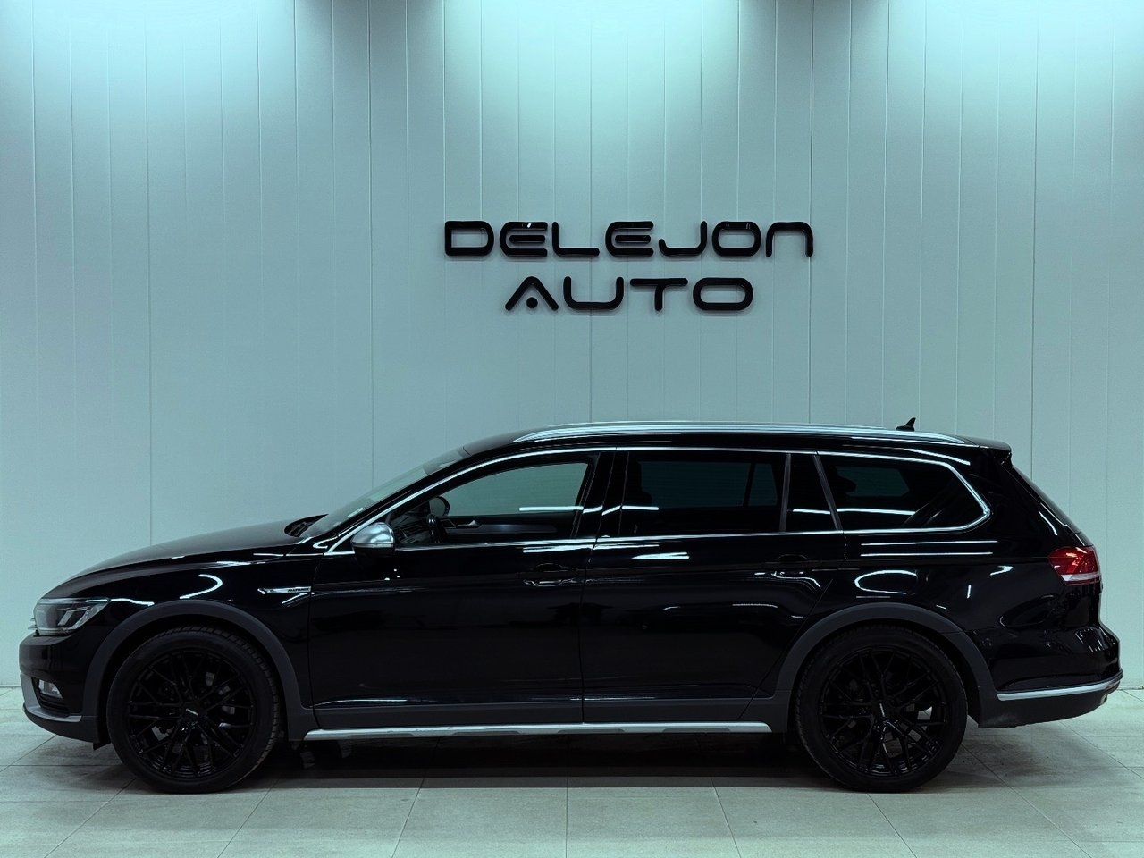 Volkswagen Passat 2018, bild 5/16