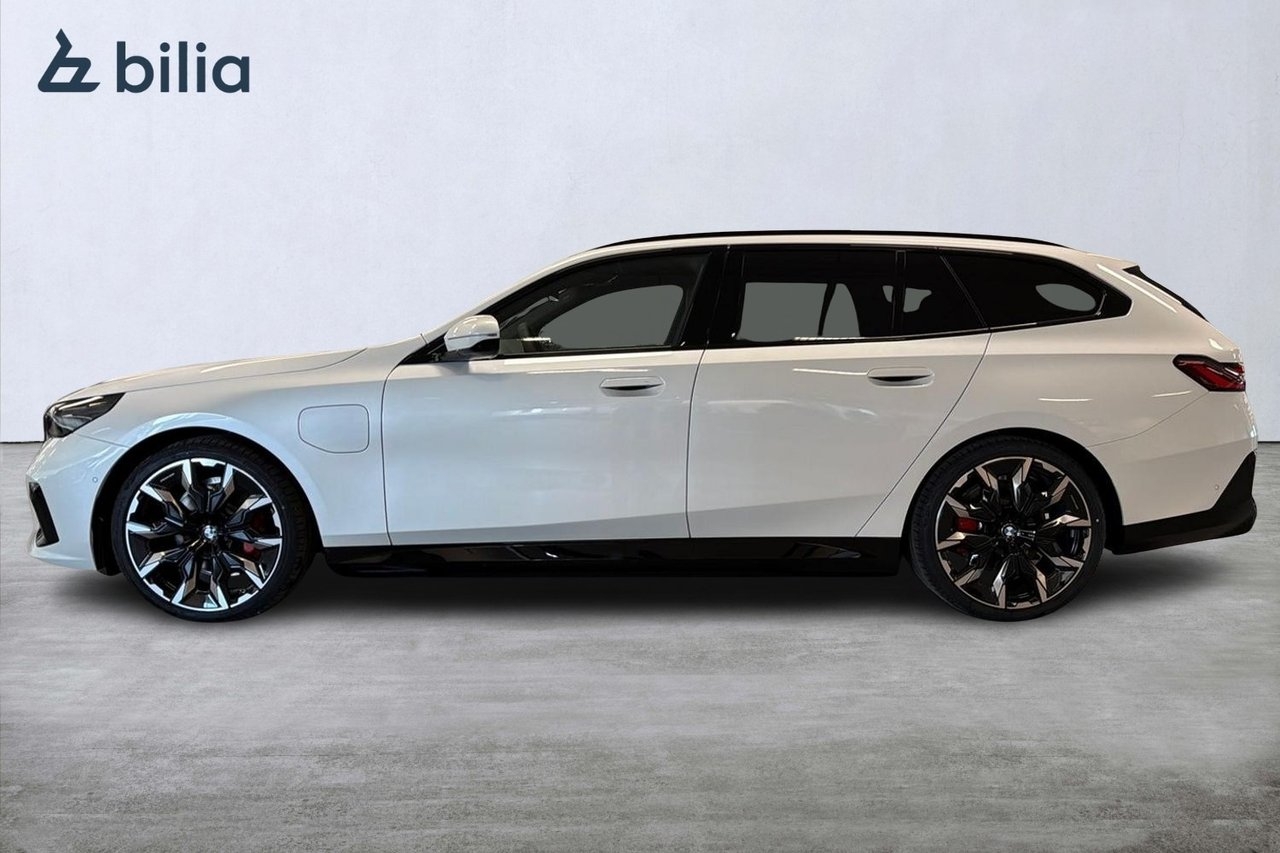 BMW 530 e xDrive Touring M-sport Pro 2026, bild 3/10