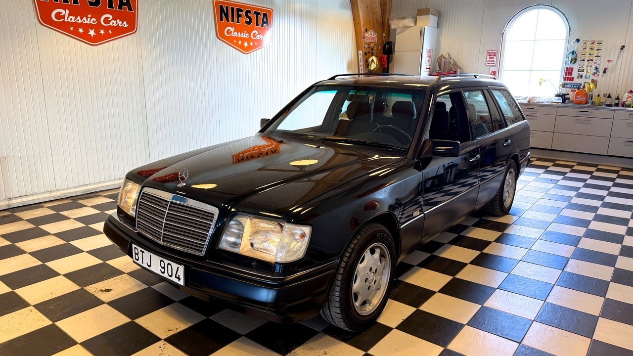 Mercedes-Benz E