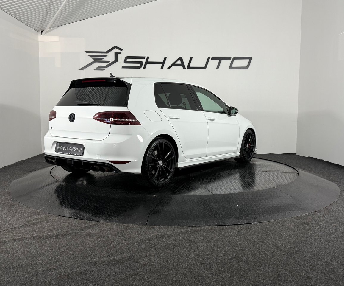 Volkswagen Golf R 2.0 TSI BMT 4Motion 2017, bild 6/10