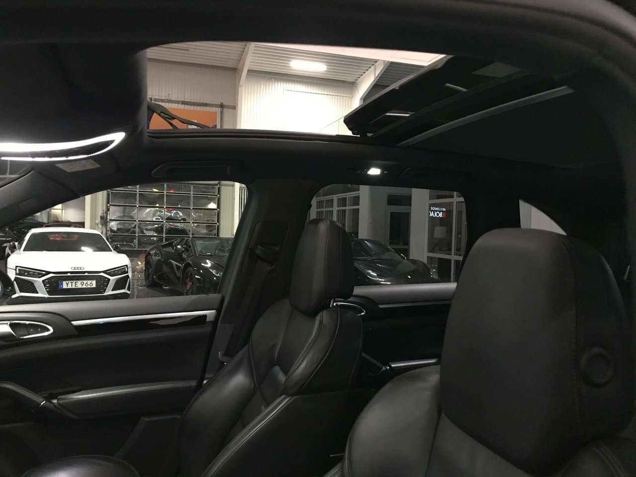 Porsche Cayenne 2015, bild 5/17