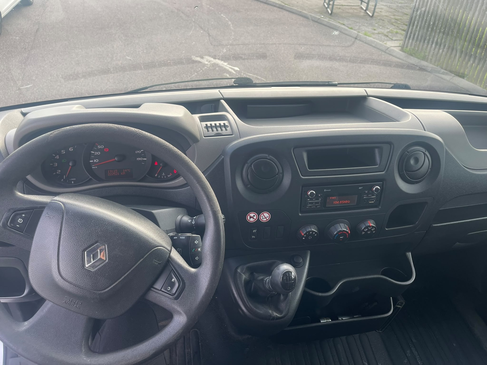Renault Master 3.5 T 2.3 dCi Manuell 2013, bild 6/8