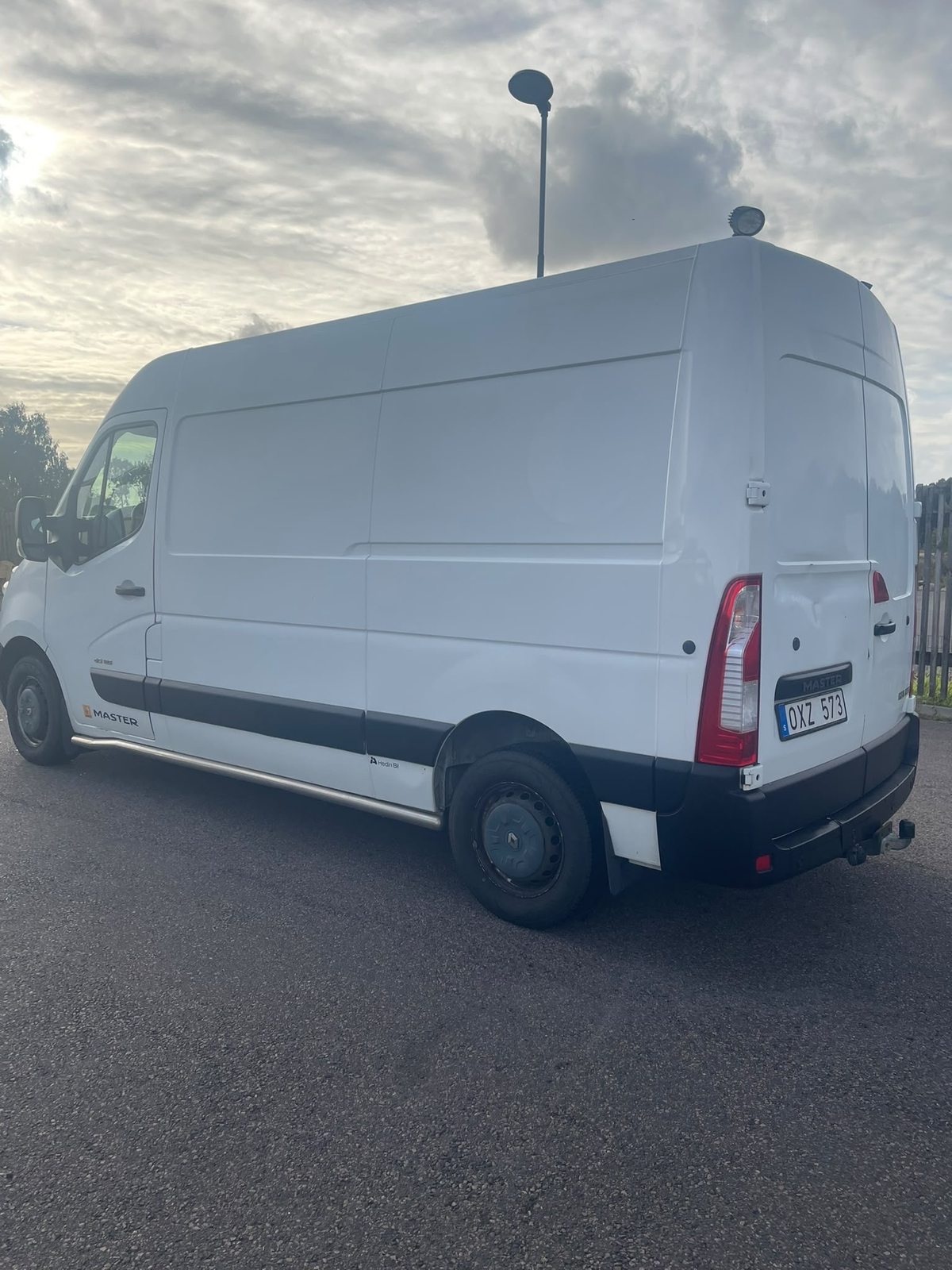 Renault Master 3.5 T 2.3 dCi Manuell 2013, bild 3/8