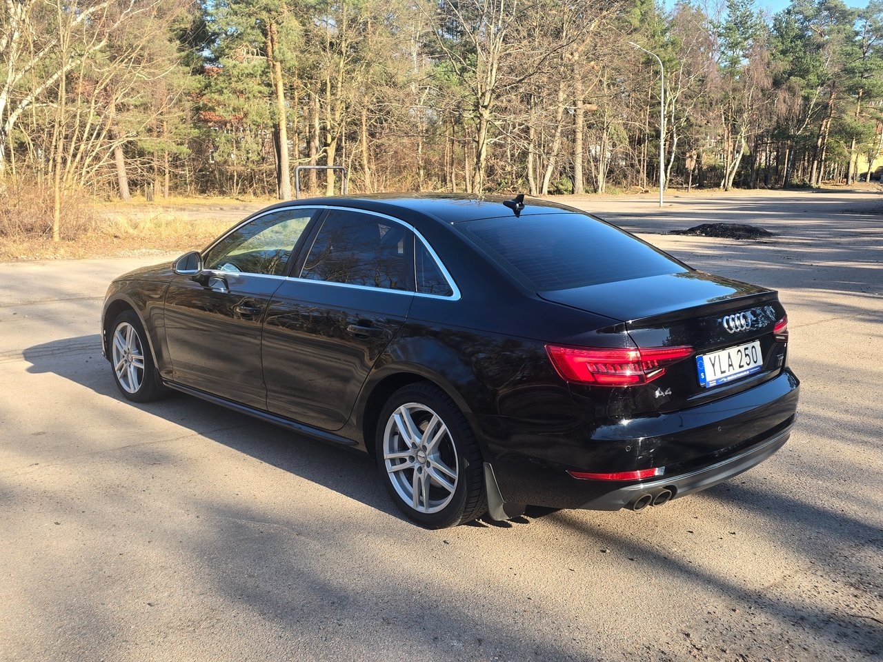 Audi A4 2017, bild 7/15