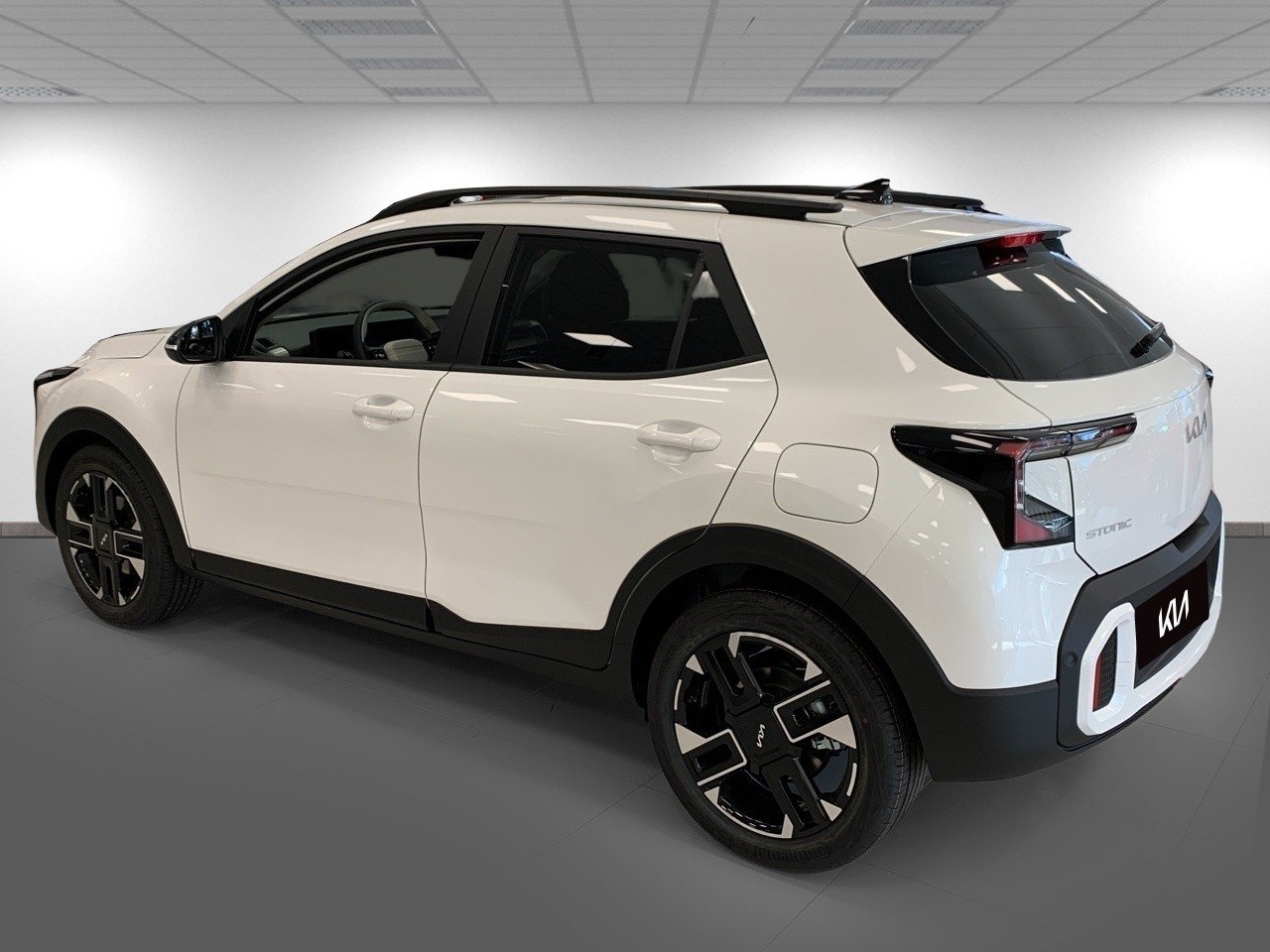 Kia Stonic 1.0 T-GDI DCT GT-Line 2026, photo 6/29