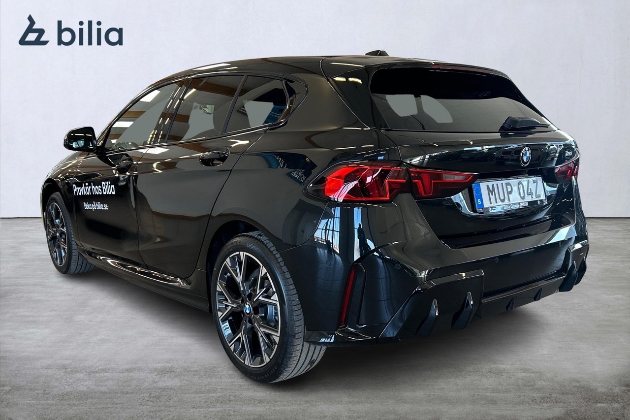 BMW 120 i M Sport 2026, bild 2/10